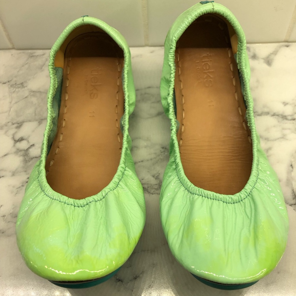 Mint Green Tieks, Size 11